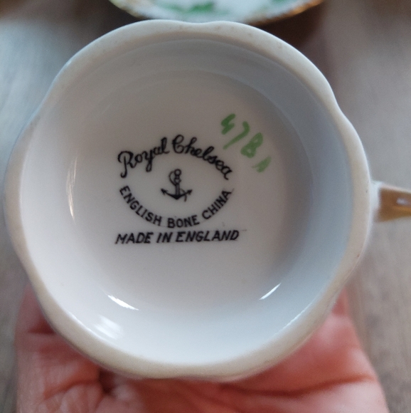 Vintage Royal Chelsey Bone China Green Leaf Ivy Tea Cup and Saucer Set Of (6) - Picture 6 of 16